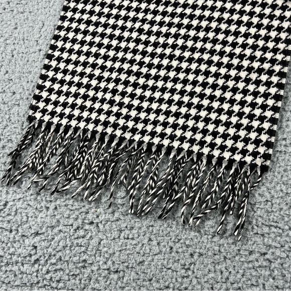 Cashmink V. Fraas Scarf Womens One Size Houndstooth Black White Winter - Picture 5 of 6